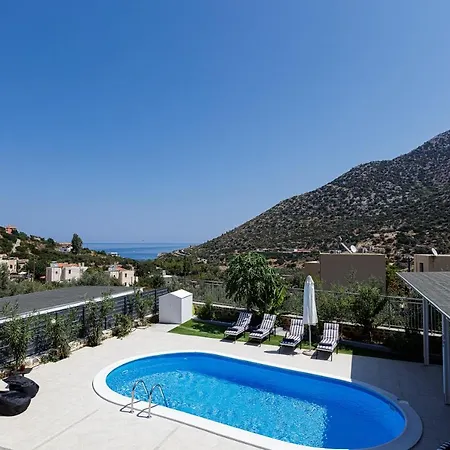 Villa Modern Family Basilicata Salmostro In Bali W/ Pool & Bbq Area *